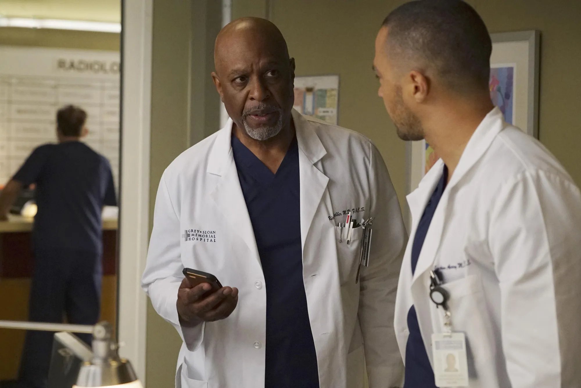 Jackson sucht Rat bei Dr. Webber in %26bdquo;Grey%26#039;s Anatomy%26ldquo;. &copy; ABC