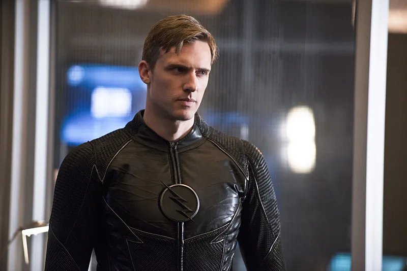 Hunter Zolomon aka Zoom (Teddy Sears) in %26bdquo;Versus Zoom%26ldquo; &copy; The CW