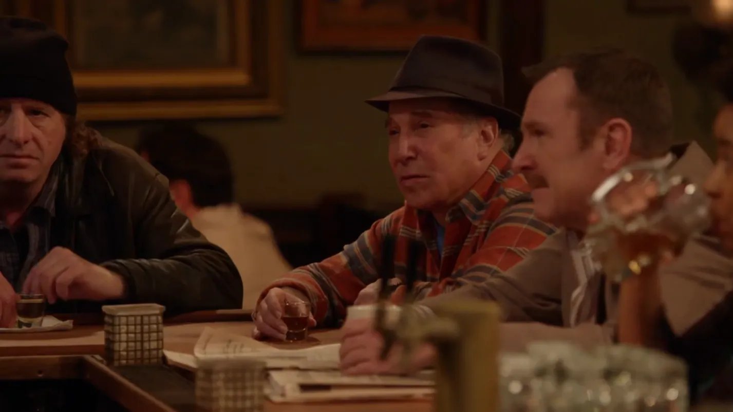 Paul Simon hat nicht nur das Titellied geschrieben; sondern schaut auch selbst mal kurz vorbei. &copy; Louis C. K.
