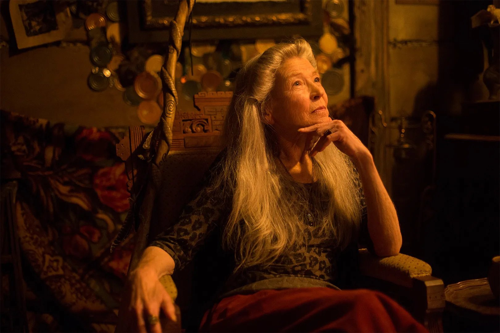Phyllis Somerville als Lady Ray &copy; WGN America