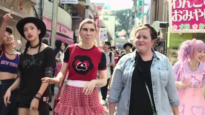 Spotlight- und Höhepunkt-Episode I: Shoshannah (Zosia Mamet; 3.v.l.) in Tokio © HBO
