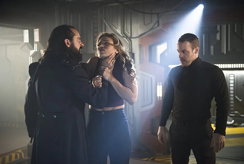 Szenenbild aus der %26bdquo;Legends of Tomorrow%26ldquo;-Episode %26bdquo;River of Time%26ldquo; &copy; The CW
