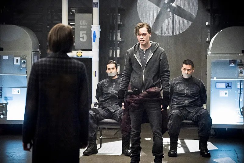 Szenenbild aus der %26bdquo;Arrow%26ldquo;-Episode %26bdquo;Monument Point%26ldquo; &copy; The CW