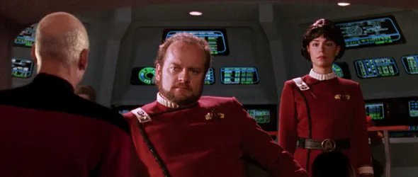 Offizielles Szenenbild aus der %26bdquo;Star Trek: The Next Generation%26ldquo;-Episode %26bdquo;Cause and Effect%26ldquo; &copy; Paramount