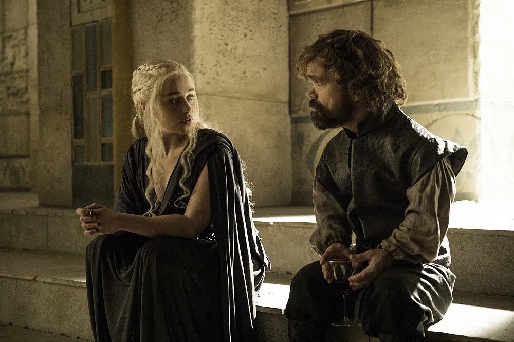 Daenerys (Emilia Clarke) und Tyrion (Peter Dinklage) in %26bdquo;The Winds of Winter%26ldquo; &copy; HBO
