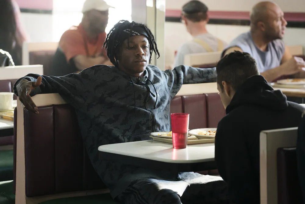 Joey Bada$$ und Rami Malek in %26bdquo;Mr. Robot%26ldquo; &copy; USA Network