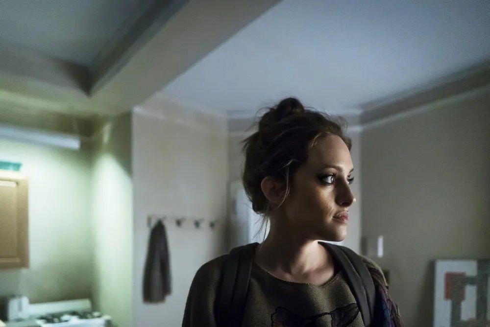 Carly Chaikin in %26bdquo;Mr. Robot%26ldquo; &copy; USA Network