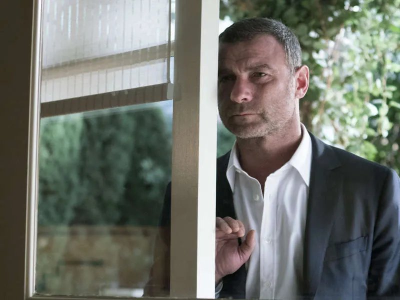 Liev Schreiber in der Episode %26bdquo;Fish and Bird%26ldquo; der Serie %26bdquo;Ray Donovan%26ldquo; &copy; Showtime