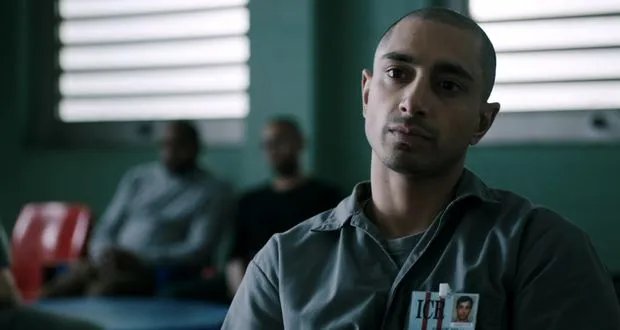 Naz (Riz Ahmed) zeigt kaum noch Emotionen. &copy; HBO