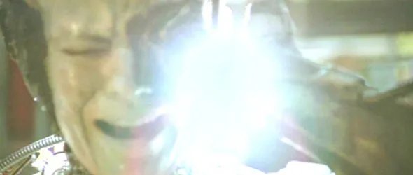 Seven of Nine wird von der Borg getrennt in %26bdquo;Star Trek: Voyager%26ldquo; &copy; Paramount