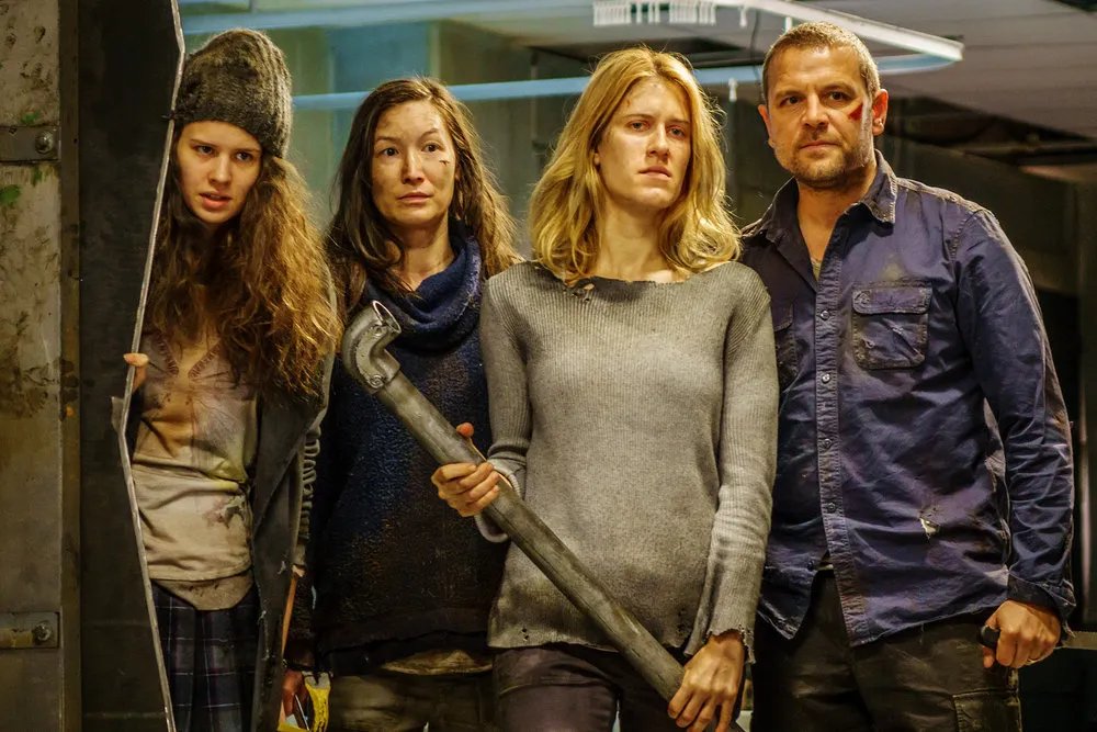 Die belanglosen Überlebenden. So hell wird es übrigens in der gesamten Episode nicht. &copy; Syfy