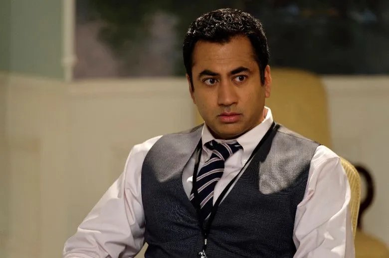 Seth Wright (Kal Penn) sieht sich fremdenfeindlichen Anfeindungen ausgesetzt. © ABC