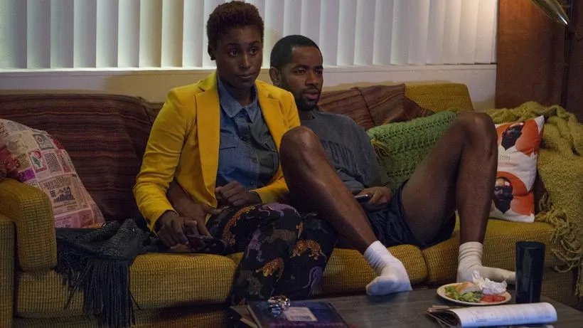 Mit ihrer Beziehung zu Lawrence (Jay Ellis) ist Issa (Issa Rae) nicht besonders zufrieden. &copy; HBO