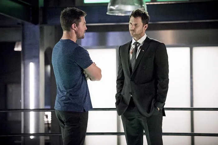 Szenenfoto aus der %26bdquo;Arrow%26ldquo;-Episode %26bdquo;Human Target%26ldquo; &copy; The CW