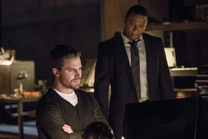 Szenenbild aus der Arrow-Episode „What We Leave Behind“