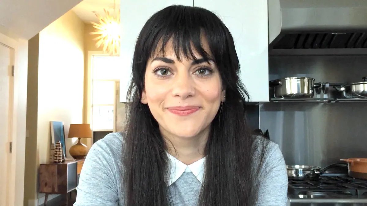 Videoabschiedsbotschaft von Ava (Inbar Lavi)