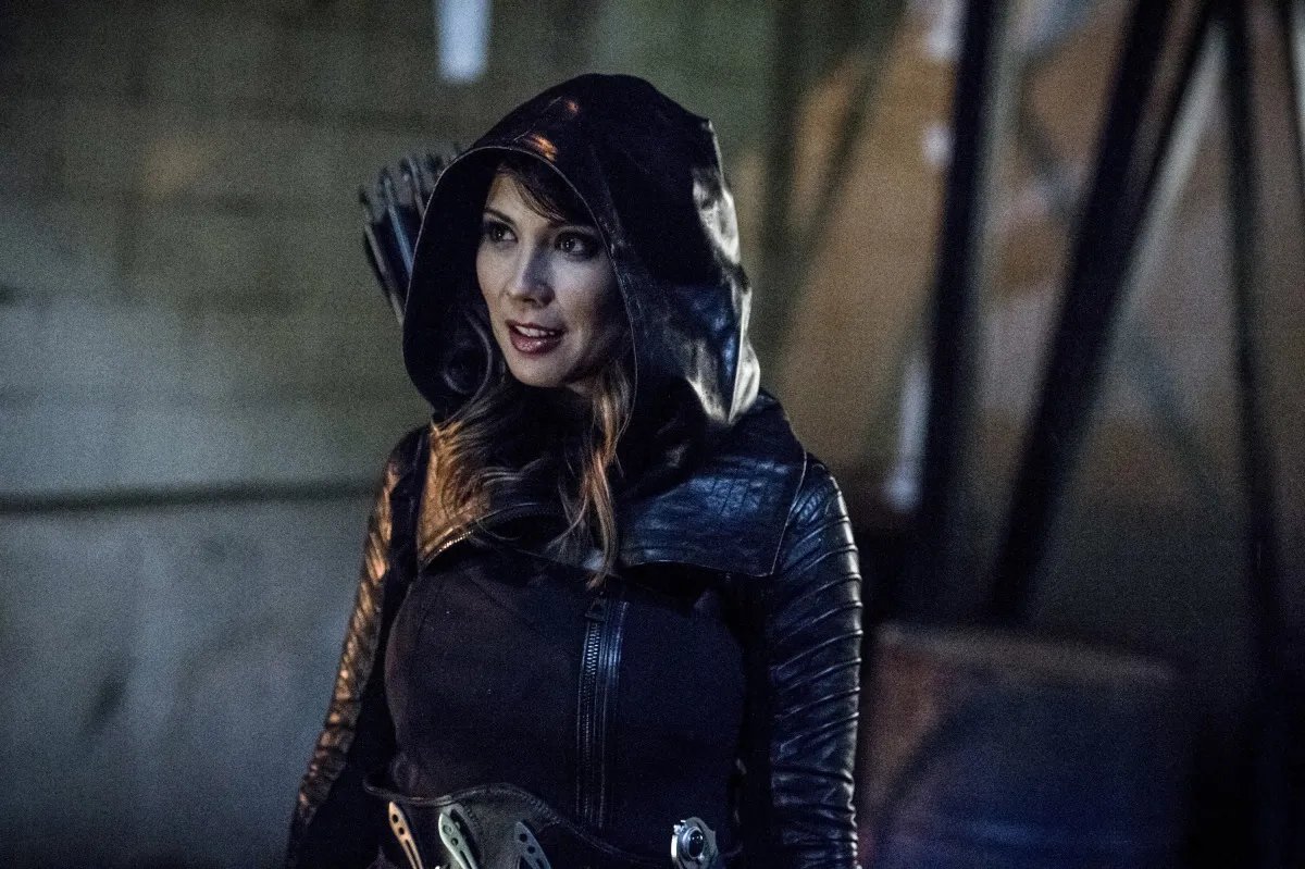 Szenenfoto aus der „Arrow“-Episode „Bratva“