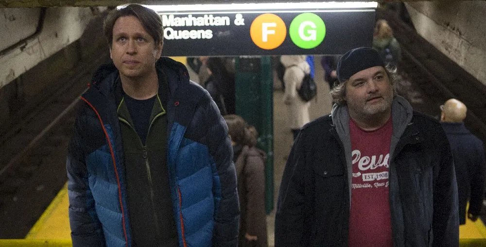 Pete (Pete Holmes) und sein neuer Freund Artie (Artie Lange).