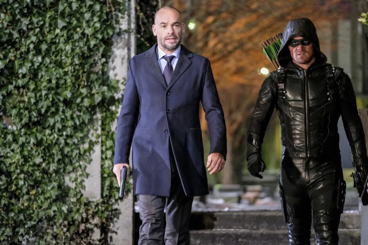 Szenenbild aus der Arrow-Episode „The Sin-Eater“
