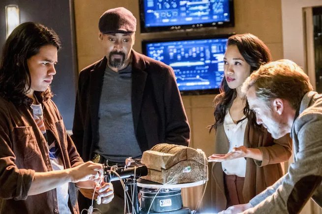 Szenenfoto aus der „The Flash“-Episode „The Wrath of Savitar“