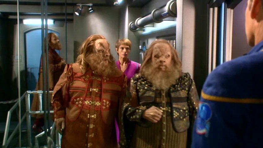 Szenenbild aus der Episode „Babel One“
