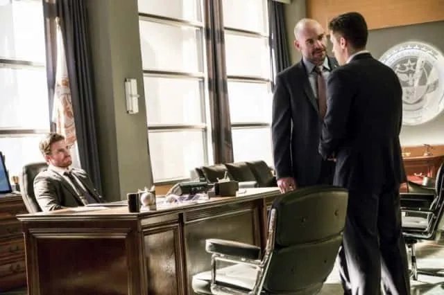 Szenenbild aus der Arrow-Episode „Disbanded“