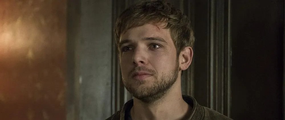 ...kann Dylan (Max Thieriot) dem Albtraum noch entkommen.