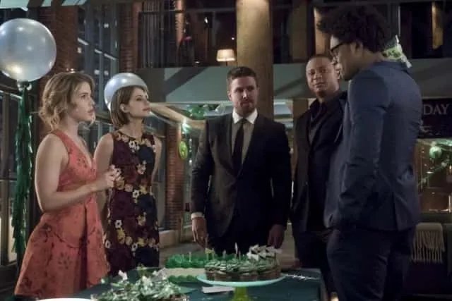 Szenenfoto aus der „Arrow“-Episode „Missing“