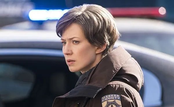 Ob Gloria (Carrie Coon) für ihre Hartnäckigkeit belohnt wird, erfahren wir nicht.