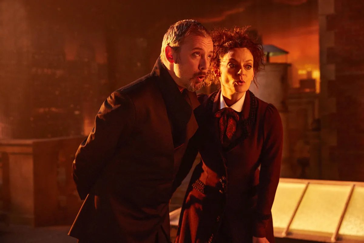 John Simm und Michelle Gomez in „Doctor Who“
