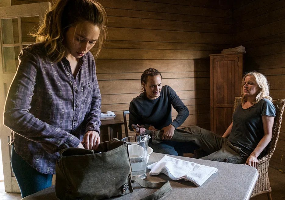 Szenenfoto aus der „Fear the Walking Dead“-Episode „Red Dirt“