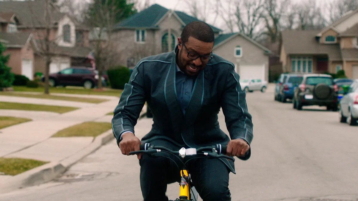 Stranger Six (Roger Cross)