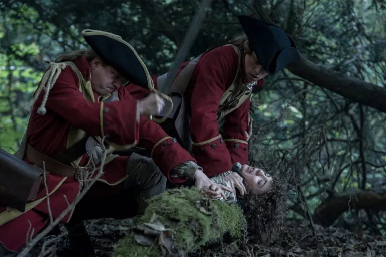 Fergus verliert seine Hand in „Outlander“.