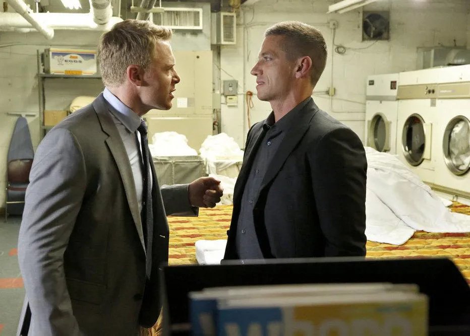 Diego Klattenhoff und James Carpinello in „The Blacklist“ /