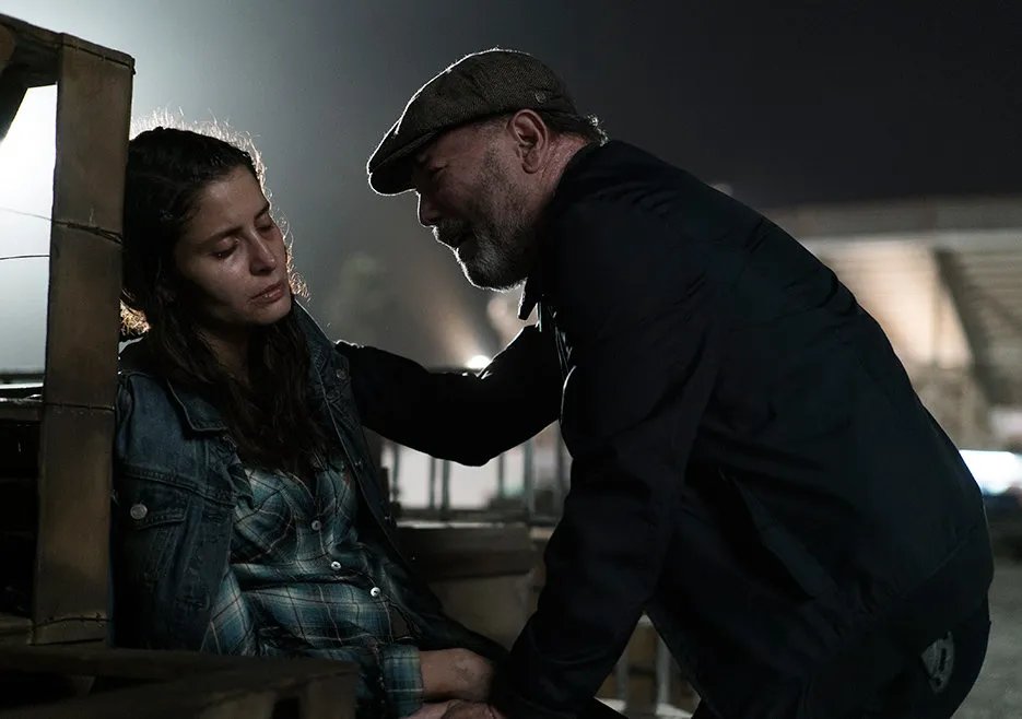 Szenenfoto aus der „Fear the Walking Dead“-Episode „El Matadero“ /