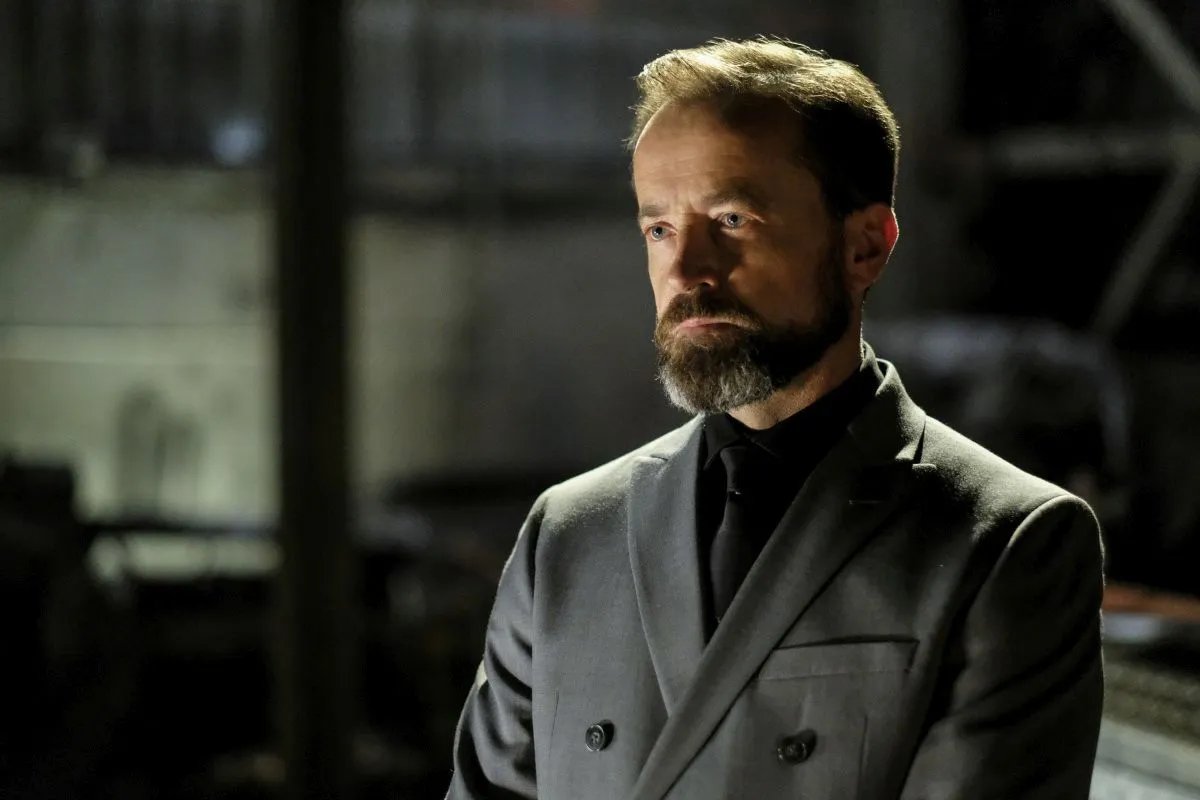 Szenenfoto aus der „Arrow“-Episode „Tribute“