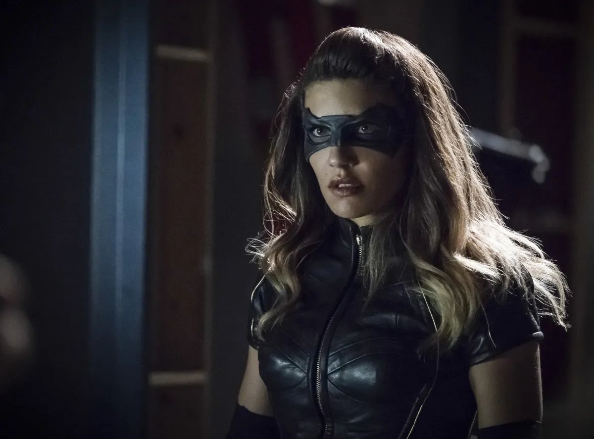 Szenenfoto aus der „Arrow“-Episode „Deathstroke Returns“ /