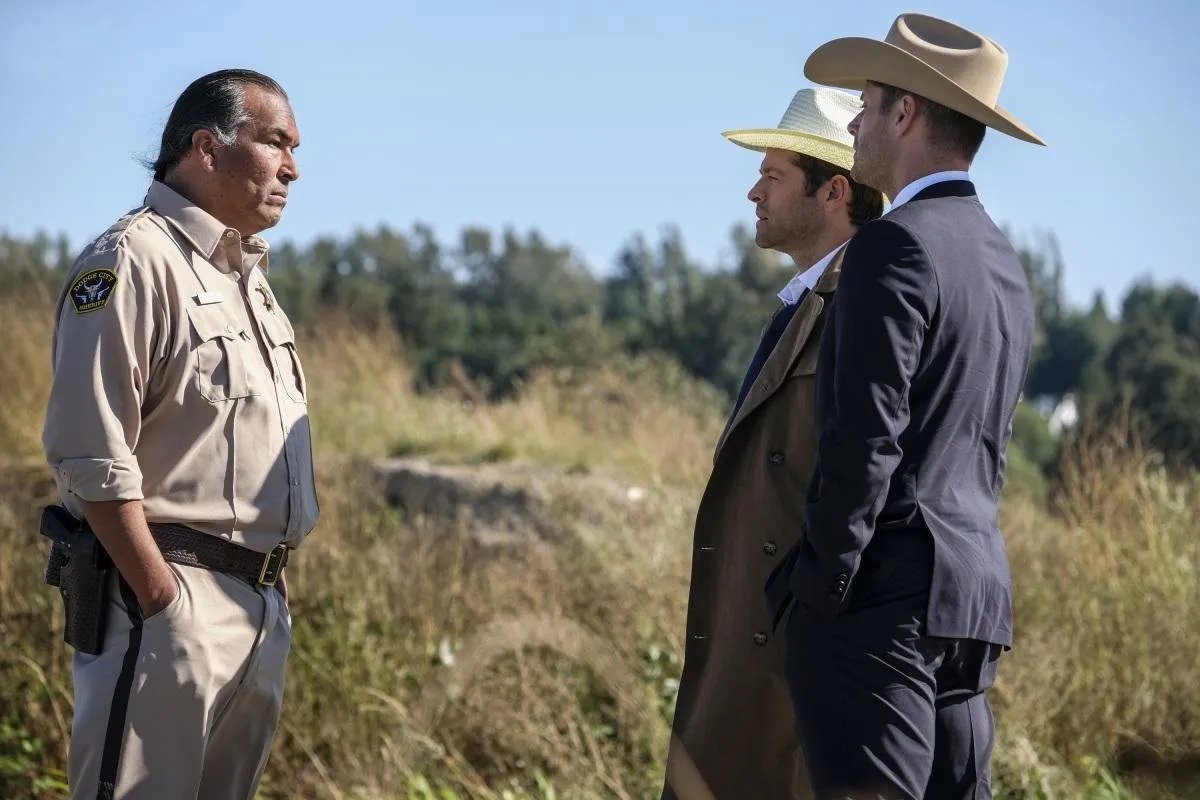 Eric Schweig, Misha Collins und Jensen Ackles in „Supernatural“