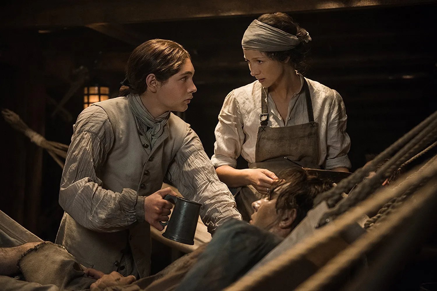 Claire und Elias in „Outlander“ /