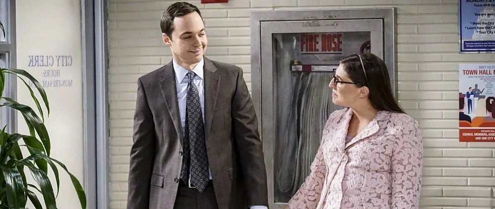 Sheldon (Jim Parsons) und Amy (Mayim Bialik) stehen kurz vor dem Jawort.