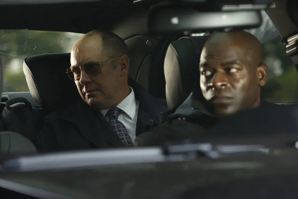 James Spader und Hisham Tawfiq in „The Blacklist“