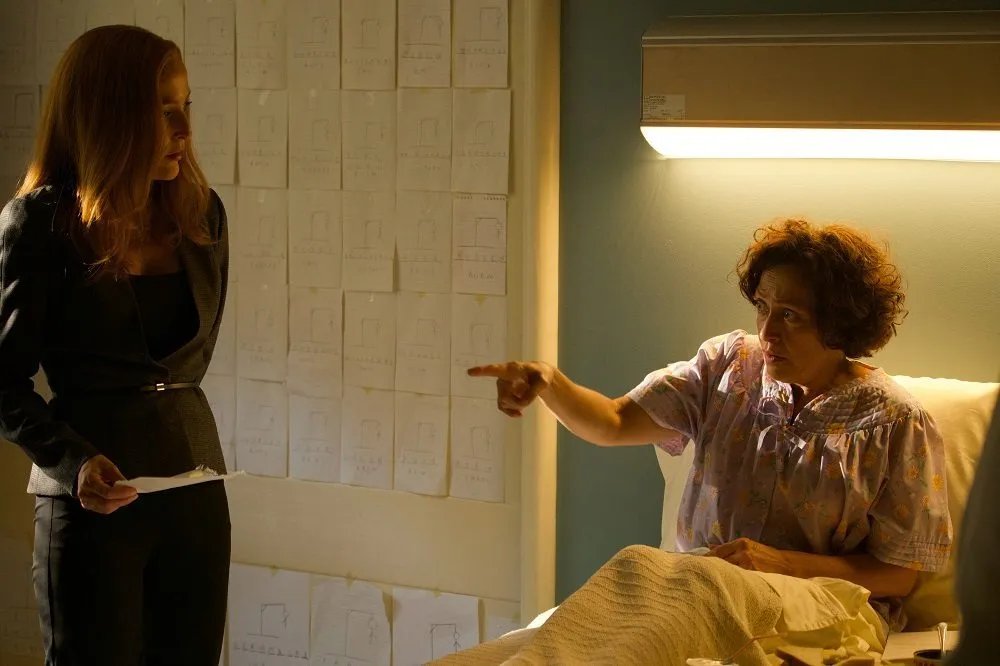 Gillian Anderson and Karin Konoval „The X-Files“
