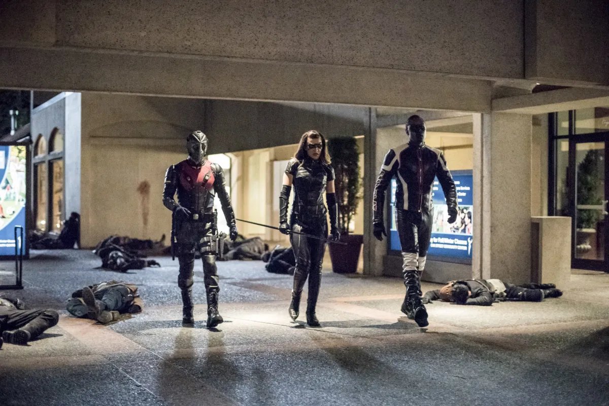 Szenenfoto aus der „Arrow“-Episode „We Fall“