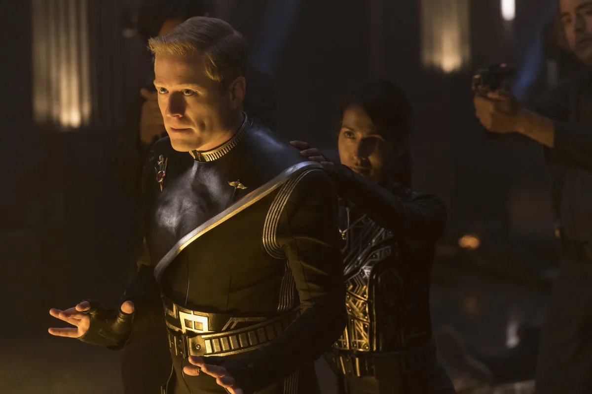 Anthony Rapp und Rekha Sharma in „Star Trek: Discovery“