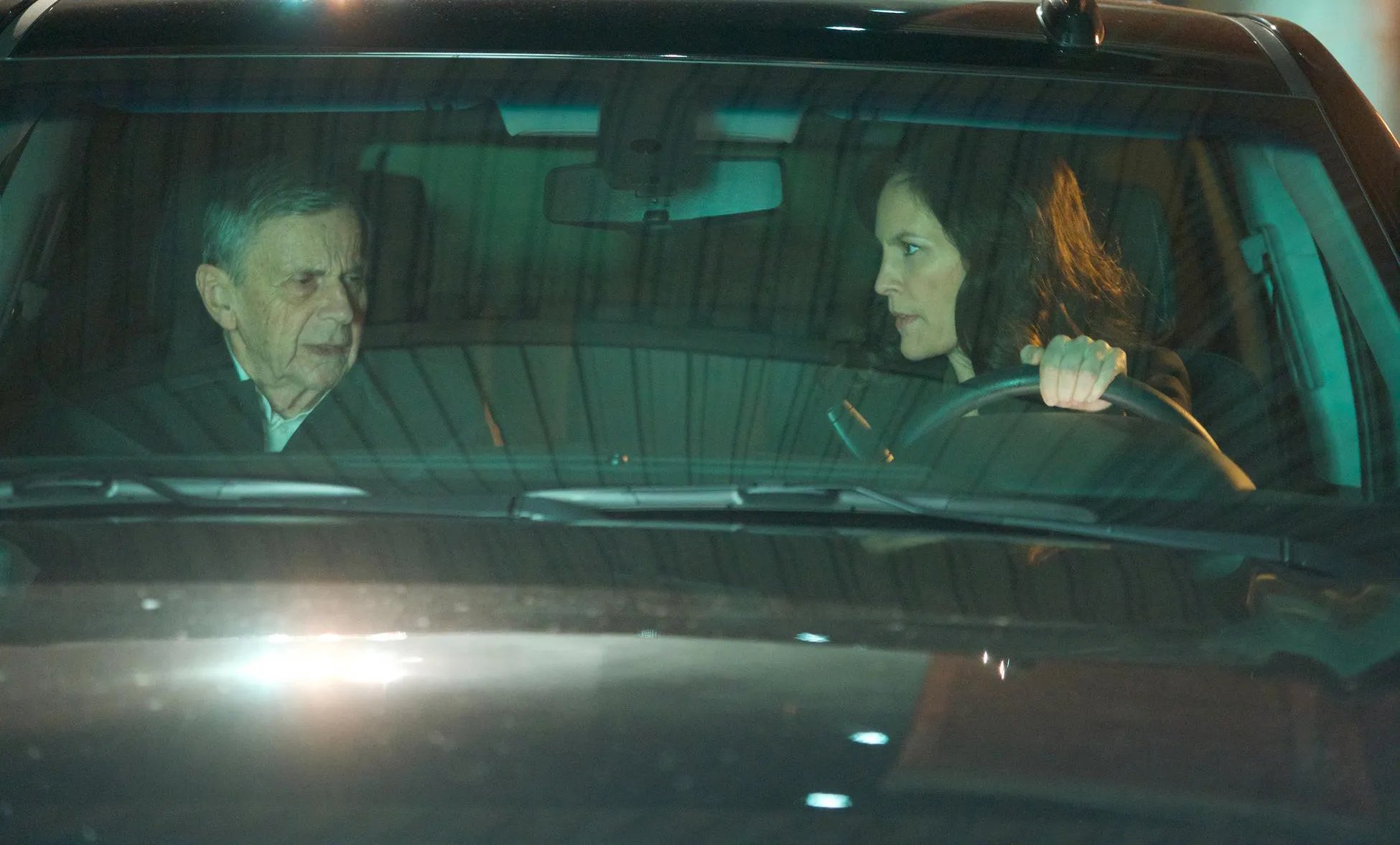 William B. Davis und Annabeth Gish in „Akte X“