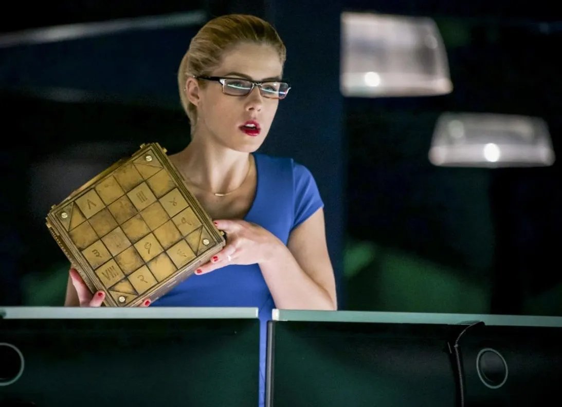 Szenenfoto aus der „Arrow“-Folge „The Thanatos Guild“