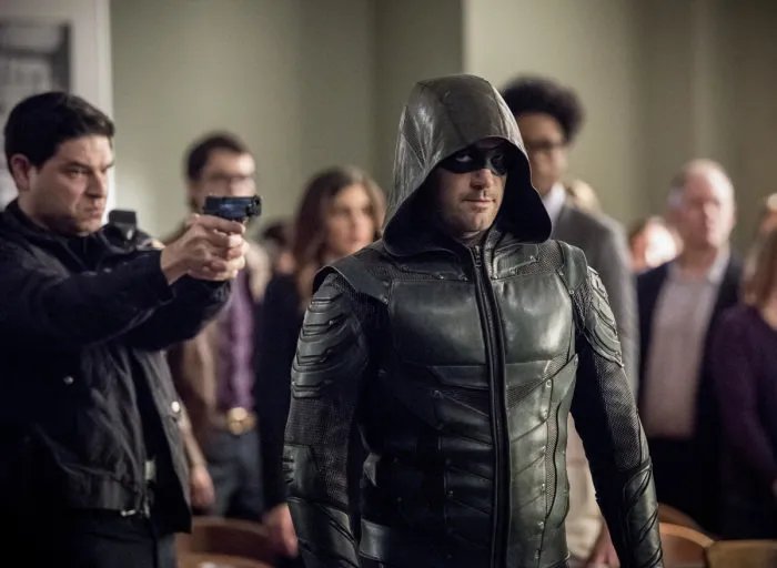 Szenenfoto aus der „Arrow“-Episode „Docket No. 11-19-41-73“ (6x20)