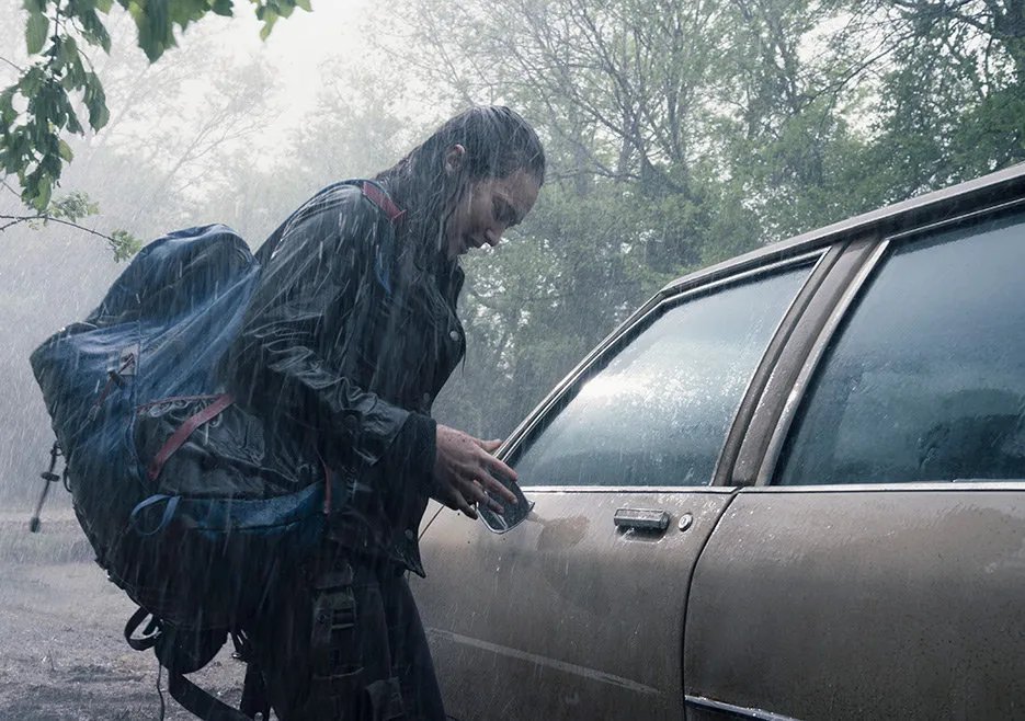 Alycia Debnam-Carey in der „Fear the Walking Dead-Folge „Schließ die Augen%26quot, (4x10)