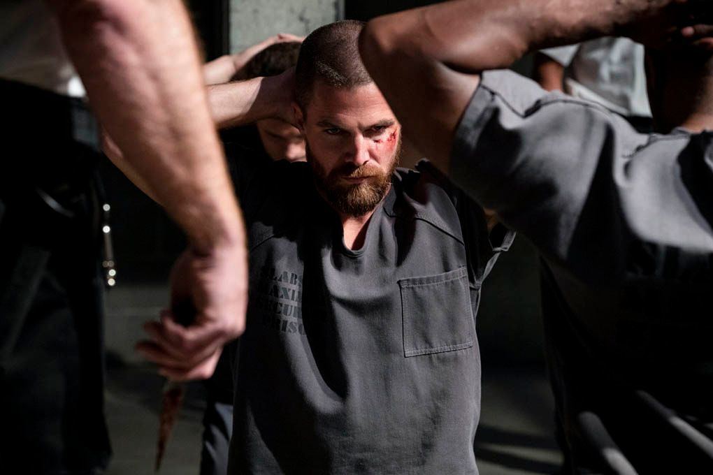 Szenenfoto aus der Arrow-Folge Inmate 4587
