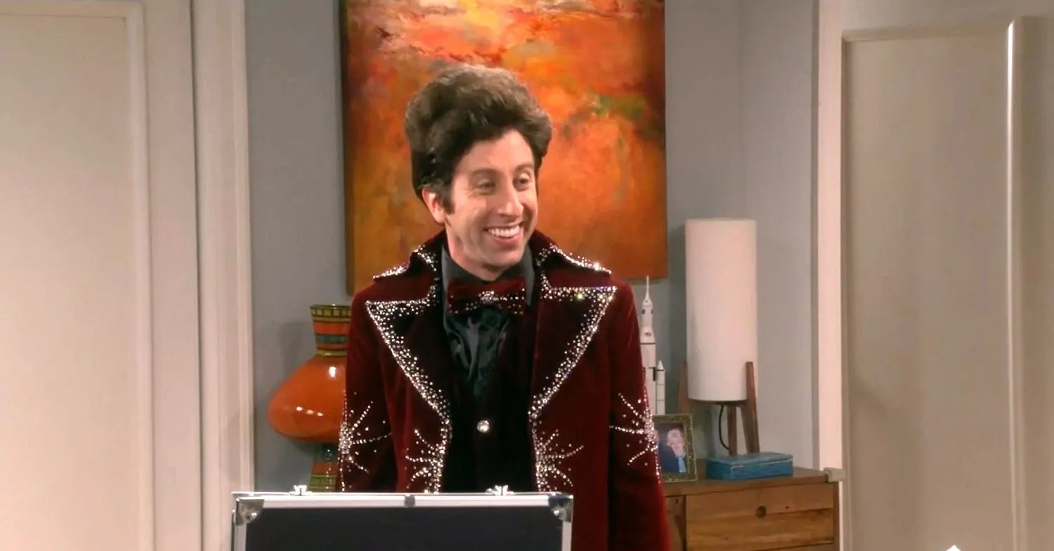 Szenenbild von The Big Bang Theory: Der große Howdini (Simon Helberg) verzaubert nur seine Ehefrau.
